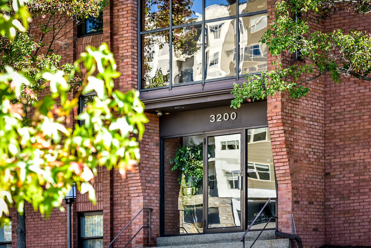 The exterior of the office building for O'Connor-Barrett.